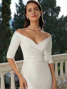 Elegant Off Shoulder Backless Satin Mermaid Wedding Dress With V Neck, Registry Office Dresses Bridal Gown, Evening Party Dress Birthday Party Dress Country Wedding,Romantic Church Ceremony Wedding Dress,Suitable For Wedding, Dating, Party, Singles' Party, Vacation, Formal Occasions, Dinner Dress, Prom Dress, Homecoming Dress, Cocktail Party, Wedding Guest Dress, Graduation - 白色 - 查看 4