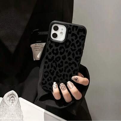 1 pieza Funda de teléfono de TPU con textura de piel de leopardo negro, compatible con las series 17 16 15 14 13 12 11 Plus Pro Max, funda protectora con diseño de moda minimalista y lindo de estilo INS