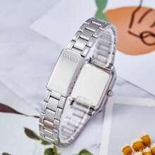 Đồng hồ Casio nữ mặt vuông, dây đeo thép không gỉ màu bạc, thiết kế hình học hiện đại, mặt số trắng, máy quartz analog, món quà thời trang dành cho phái nữ LTP-V007D-7B - Một cỡ - Xem 5