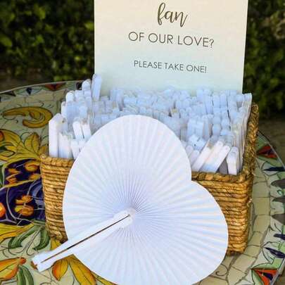 1/10/30/50/80/100支装白色心形/圆形折叠纸扇，100支装包含50支扇子和50个扇子袋，婚礼仪式用品，优雅白色折叠纸扇，心形折纸设计，手持折叠扇，适用于婚礼宾客装饰、新娘摄影和派对回礼、接待和仪式用品、婚礼用品 | 优雅手扇 | DIY纸艺扇，心形装饰扇，夏季纸扇，最佳生日礼物