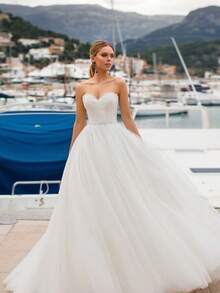 Elegant Sleeveless Off Shoulder Backless Lace Appliqué A Line Wedding Dress, Registry Office Dresses Bridal Gown,Evening Party Dress Birthday Party Dress Country Wedding,Romantic Church Ceremony Wedding Dress,Suitable For Wedding,Dating,Party,Singles' Party, Vacation, Formal Occasions, Dinner Dress, Prom Dress, Homecoming Dess, Cocktail Party, Wedding Guest Dress, Graduation - Blanco - Ver 1