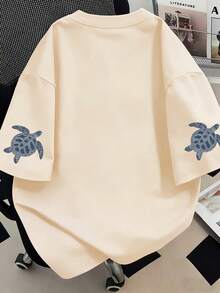 海龟字母印花圆领T恤，大码女式休闲夏季短袖。适合夏季度假、海滩、春季、情人节、狂欢节、母亲节礼物。 - 杏色 - 查看 2