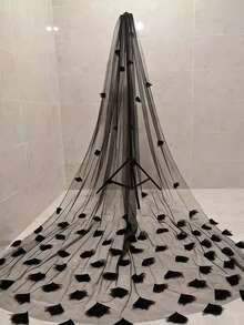 1件佩斯利花纹鱼鳞蛇形三叶草碎花休闲波西米亚复古尼龙长款新娘头纱，婚礼摄影道具 - 黑色 - 查看 5