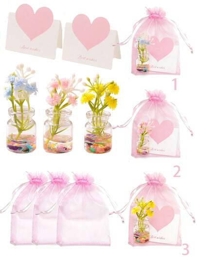 玻璃花瓶小巧桌面摆件，带有夜光圆点，附赠心形“美好祝愿”贺卡、透明网纱礼品袋，是礼品卡的最佳配件，适用于礼品盒、手提袋、单肩包。