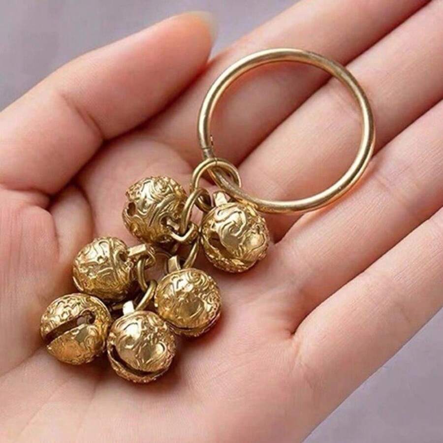 Handmade  Brass Bell Keychain,  Wind Chime Pendant For Home Decoration, Sturdy Vintage Key Ring With Crisp Tone, Versatile Bag Charm & Wall Hanging Ornament, Ideal Creative Gift For Mother On Festivals, Exquisite Handicraft Decor Perfect For Home & Holiday Gifting - 升級版 金色 - 查看 1