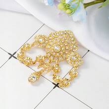 Classic Style Women's Hollow Carved Metal Plated Gold Brooch Pin, Scarf Clip, Suitable For All Seasons - Gold - View 13