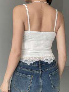 1 Piece White V-Neck Rib Knit Camisole With Delicate Lace Trim, Retro Chic Slim Fit Layering Top For Women, Versatile Basic Piece For Casual Daily Wear, Date Night, Evening Outings, Perfect Gift Choice For Valentine's Day, New Year Celebrations, Christmas Holidays, Birthday Presents, Anniversaries, Easy To Match With Jackets, Cardigans, Skirts And Jeans - 白色 - 查看 7