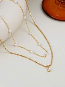 1 chiếc vòng cổ mặt dây chuyền hình vuông tối giản đính ngọc trai giả, kèm dây chuyền hai lớp, phù hợp cho nữ giới đeo hàng ngày, hẹn hò, dự lễ hội âm nhạc (số lượng ngọc trai ngẫu nhiên) - Vàng - Xem 3