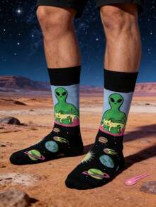 1 Pair Men's Black & Blue Alien Hugging Cat Planet Pattern Mid-Calf Socks Versatile For All Seasons - Multicolor - View 1