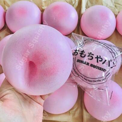 ストロベリーシナモンロール スーパーソフト ピンク 大きなロール スロー反発 スクイーズトイ、リアルな食べ物フィジェットストレス解消玩具