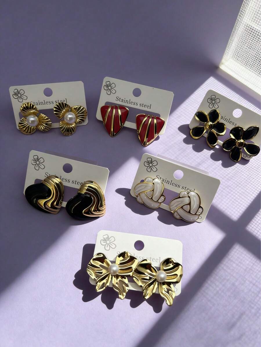 16对复古镀金不锈钢耳环——经典花朵、珍珠和几何图案，适合日常佩戴和派对场合