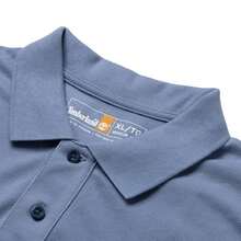 Timberland 男士 AF 胸前标志短袖 Polo 衫（常规款），舒适轻便休闲家居服，户外运动 Polo 衫 A24H2B88 - 藍灰 - 查看 3