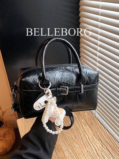 Túi xách nữ thời trang hàng ngày thanh lịch, đa năng, phù hợp cho việc đi làm, kèm phụ kiện.