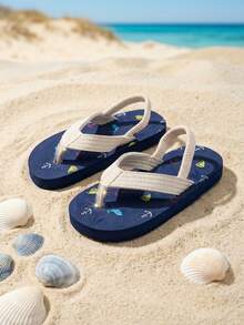 1 Pair Boys' Ocean Themed Boat & Shark Pattern Flip Flops, Navy Blue With Elastic Heel Strap, Lightweight Flat Sandals Suitable For Summer Beach, Vacation And Daily Wear (Random Pattern) - Blue - View 1