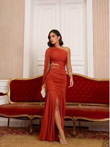 Long Mermaid-Style Party Dress With A Slit And Cape, Without Glitter. - Đất nung - Xem 2