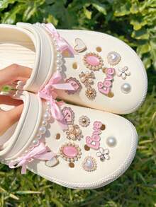 20pcs/Set Beige Pearl Chain, Pink Heart, Pink Round Bead Shoe Accessories, Charming Decorative Set, Suitable For Punched Shoes, Shoe Flowers, Shoe Decorations, Fashionable DIY Shoe Flower Decor - Pink - View 3