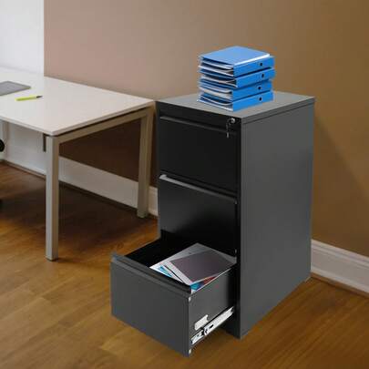 Mobile da scrivania verticale nero a 3 ante con serratura, in acciaio laminato a freddo, con distruggidocumenti bloccabile per documenti in formato legale/lettera, soluzione moderna per l'organizzazione dell'ufficio.