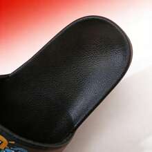 1 đôi dép lê trẻ em đế mềm EVA in chữ hoạt hình, nhẹ, kiểu dáng tối giản thời trang chống trượt bền chắc dành cho bé trai và trẻ lớn. - màu đen - Xem 9