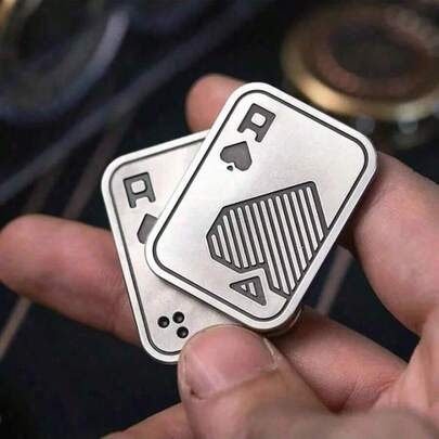 1pc Metal Toy, Office Desk Toy, Portable Travel Game, Spinning Playing Card Toy, Adult Gift