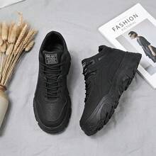 Tenis de senderismo y trabajo para hombre, diseño de corte medio con material de gamuza sintética y suela dentada, suela antideslizante resistente para caminatas prolongadas y uso laboral - Negro - Ver 4