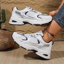 American Retro Contrast Color Running Shoes, Mesh Breathable, Thick Bottom Cushioning, Campus, Street, Daily Wear Template, Running Shoes To Grasp The Relaxation Feeling, 5cm High Casual Shoes - 藍白色 - 查看 4