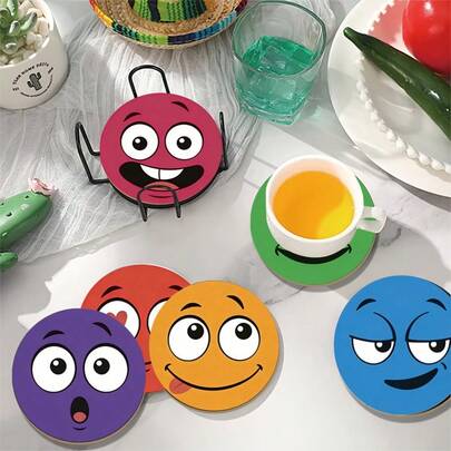 Bộ 6 đế lót ly tròn bằng gỗ với các biểu cảm ngộ nghĩnh, thích hợp cho nhà hàng và trang trí tiệc tại nhà, chịu nhiệt, chống trượt, dùng cho đồ uống/cà phê, món quà độc đáo cho gia đình và bạn bè, lựa chọn tốt nhất cho quà tặng ngày lễ.