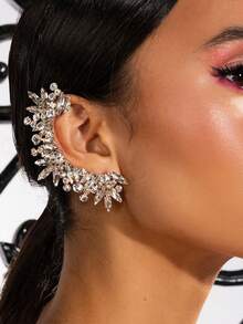 1 Pc Valentine's Day Gift: Stylish Silvery-Plated Earrings, Entirely Set With Rhinestones - High-End And Versatile, Suitable For Those Without Pierced Ears - Sparkling And Elegant Clip-On Earrings - Gold - View 6