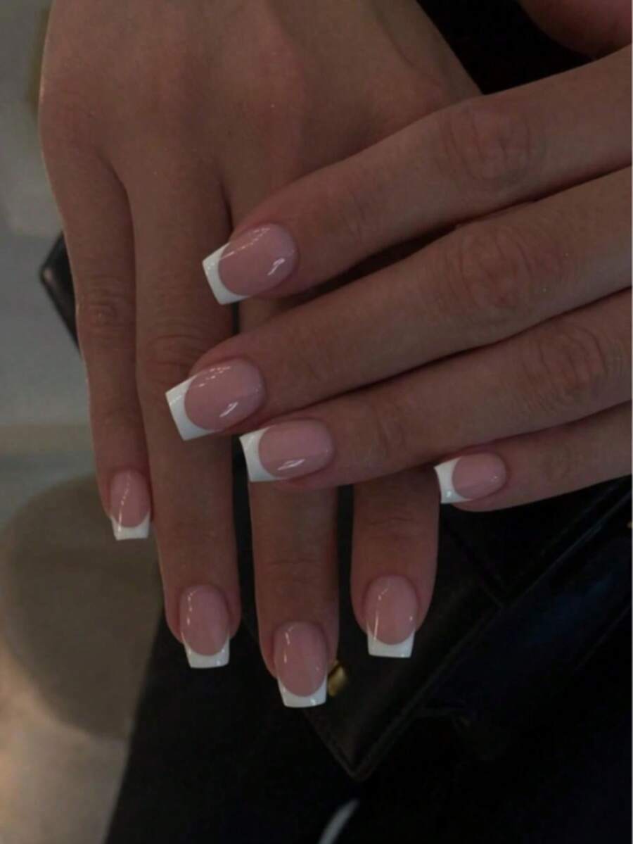 Upgrade Your Look 24-Piece Chinese A-Type White French Fashion Nail Set For Parties, Dances, And Daily Wear