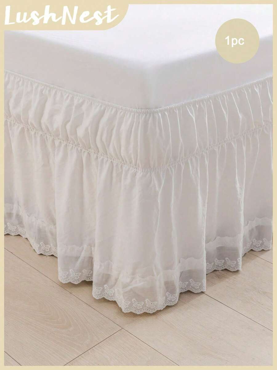 1pc White Solid Color Bed Skirt With Butterfly Lace Trim, Minimalist Classic Daily Style, Comfortable Breathable Polyester Fabric, Suitable For All Seasons, Suitable For Bedroom Environment And Home Decor, Butterfly Trim, Lace Bedding, White Aesthetics, Minimalist Decor Style, All-Season Bedding, Romantic Home Style