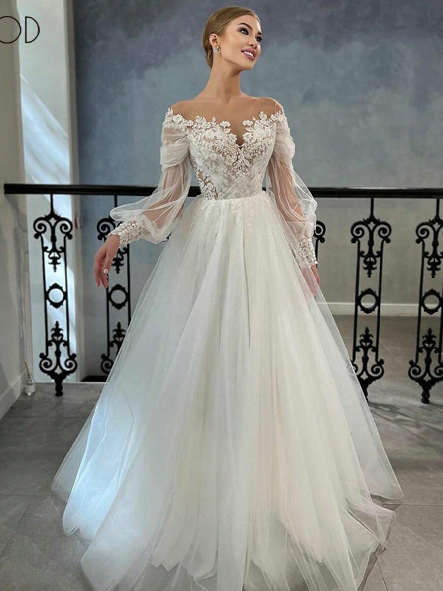 Elegant Off Shoulder Backless Lace Appliqué Long Sleeves A Line Wedding Dress With V Neck, Registry Office Dresses Bridal Gown, Evening Party Dress Birthday Party Dress Country Wedding,Romantic Church Ceremony Wedding Dress,Suitable For Wedding, Dating, Party, Singles' Party, Vacation, Formal Occasions, Dinner Dress, Prom Dress, Homecoming Dress, Cocktail Party, Wedding Guest Dress, Graduation - Blanco - Ver 1