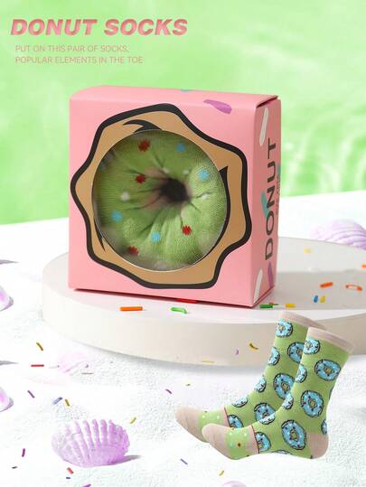 A Pair Of Great-Value Multicolor Mid-Calf Gift Socks, Available In Couples' Styles For Men And Women In Gift Box Packaging. Soft Donut-Themed Novelty Socks With Whimsical Food-Inspired Creative Designs, Comfortable And Versatile, Perfect As Birthday Gifts, For Valentine's Day, Easter, Festival, Dates, Family Gatherings