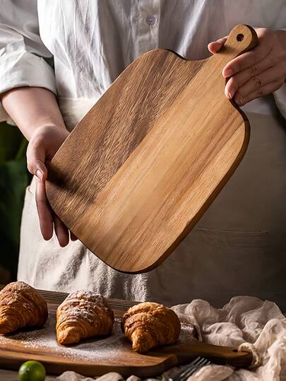 1 Thớt gỗ hồng mộc - Thớt nhà bếp bằng gỗ, thớt cắt bít tết, bánh mì, pizza, khay ăn nhẹ, đĩa gỗ, thớt sáng tạo, tay cầm dài kiểu dáng đẹp, gỗ nguyên khối, dùng để cắt thịt, phô mai, bánh mì, rau củ và trái cây - Khay đựng thịt nguội, đĩa phục vụ phô mai, hoàn hảo để thái và trưng bày thực phẩm, thớt cắm trại di động, vật dụng thiết yếu cho nhà bếp hiện đại kiểu nông thôn. Quà tặng Ngày của Mẹ, quà Giáng sinh, quà tân gia, đồ dùng nhà bếp mùa cưới.