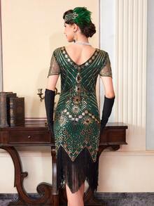 Đầm Flapper tay dài, đính sequin và tua rua, lấy cảm hứng từ phong cách F. Scott Fitzgerald những năm 1920. - Màu xanh lá cây đậm - Xem 10