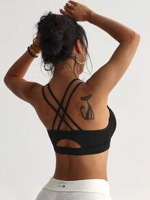 Women's Solid Color Removable Padded Criss-Cross Back Seamless Sports Bra - Black - View 2