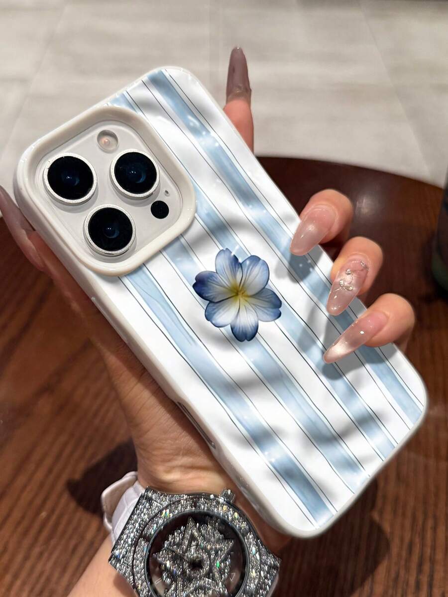 1 chiếc ốp lưng tương thích với iPhone 17/16 Pro Max/15 Plus/14 Pro, chất liệu TPU nhăn, kiểu dáng ven biển, sọc xanh trắng và họa tiết hoa sứ, chống sốc toàn diện, các đường cắt chính xác. - trắng - Xem 1