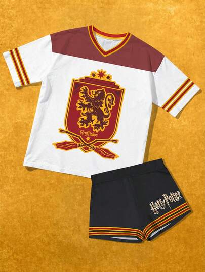 SHEIN X Harry Potter Women's Collaboration Short Sleeve T-Shirt And Shorts Casual Set, Integrating Collaboration Elements Into The Design To Create A Vibrant And Fashionable Outfit