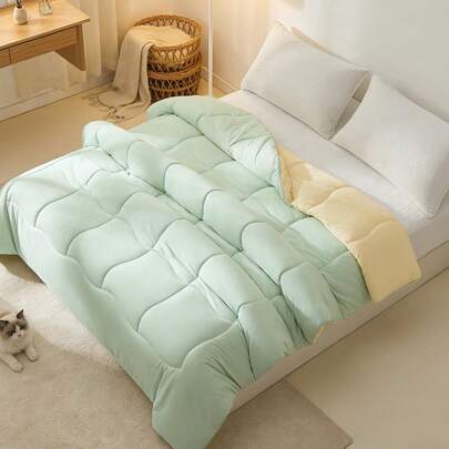 1 chiếc chăn tuần trăng mật với họa tiết lưới, được làm từ vải nỉ polyester, thiết kế hai mặt màu, chất liệu mềm mại và thoáng khí, thích hợp cho mùa xuân và mùa hè, lý tưởng cho những người dễ đổ mồ hôi để giữ mát, phù hợp cho gia đình và ký túc xá, đạt chứng nhận OEKO-TEX.