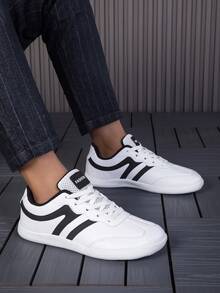 男士极简宽头赤足鞋，男女通用，防滑，极简运动鞋，适合步行、跑步、徒步旅行和日常穿着，采用珍珠皮革鞋面和高回弹EVA外底，四季皆宜。 - 白色 - 查看 4