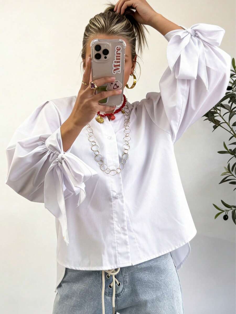 女士新款春夏畅销白色基础款衬衫，泡泡袖配蝴蝶结袖口，非常适合日常通勤和休闲穿着 - 白色 - 查看 1