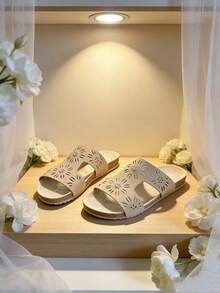 1 Pair Elegant Hollow-Out PU Leather Casual Sandals, Suitable For Beach & Summer - Beige - View 1