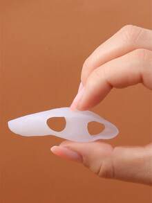 4pcs Silicone Toe Covers, Unisex Little Toe Protector Socks, Adhesive Toe Sleeve For Comfortable Shoes Wearing, For Men & Women - White - View 6