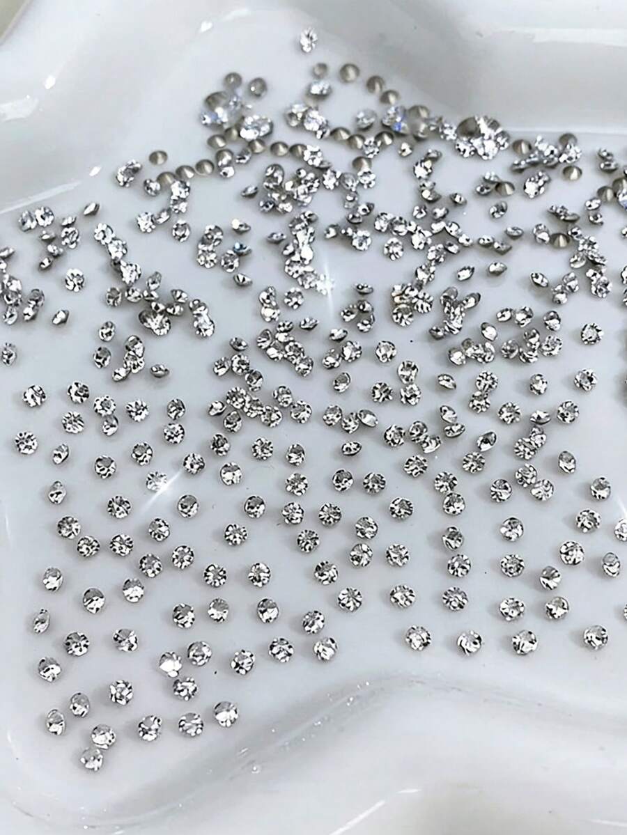 100Pcs SS3-SS20 Clear 33-Cut Pointed Back Nail Rhinestones, Shiny Mini Round Diamonds, Sparkle DIY Nail Art Decorations, Nail Gems For Manicure, Nail Charms For Acrylic Nails, Nail Supplies For Nail Techs, Y2K Nail Accessories, Bling Nail Decor For Women & Girls
