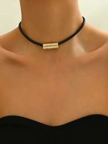 1pc Retro Punk Style Hammered Metal Rectangular Pendant Necklace For Women - Yellow Gold - View 3