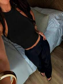 New Women's Halter Backless Fitted All-Match Versatile Cropped Top Casual Black - Black - View 3