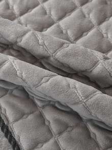 1PC Milk Velvet Checkered Solid Pattern Sofa Cushion, Thickened Non-Slip Seat Pad, Suitable For 1-4 Seater Sofa Protective Cover, All-Season Machine Washable Sofa Cushion - Light Grey - View 11