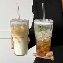 1个26盎司（约773毫升）带把手和盖子的玻璃杯，大容量冰咖啡杯，带吸管，时尚玻璃杯，适用于冷热饮品，可重复使用，可装奶昔和茶。 - 彩色 - 查看 10