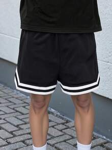[1pc Random]1pc Boys' Casual Comfortable Minimalist Versatile Fashion Outdoor Workout Shorts Summer - Black - View 3