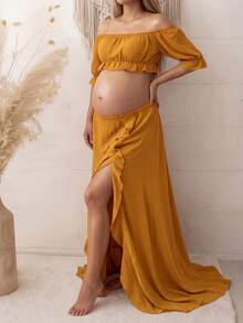 Vestido de Maternidad Estilo Bohemio con Hombros Descubiertos, Puños de Manga con Volantes y Dobladillo con Abertura, Perfecto para Fotos - Amarillo Mostaza - Ver 2