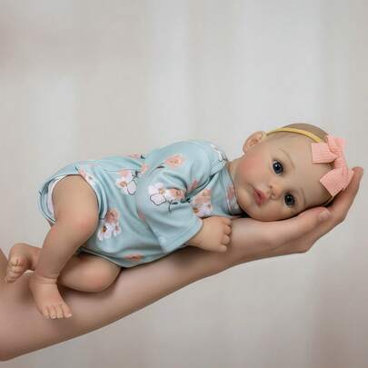 18 Inch/45cm Lifelike Reborn Baby Doll, Full Body Soft Silicone Vinyl Material, 3D Handpainted, Visible Veins, Flexible Limbs, Handpainted Hair, Suitable As Birthday Gift/Newborn Gift/Christmas Gift/Thanksgiving Gift/Collectible Art Doll.
