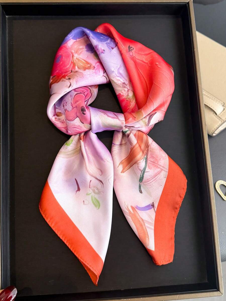 1条女士优雅复古印花轻薄缎面方巾，波西米亚风休闲女士围巾、披肩，轻薄舒适，适合春夏日常穿着和外出。 - 彩色 - 查看 1